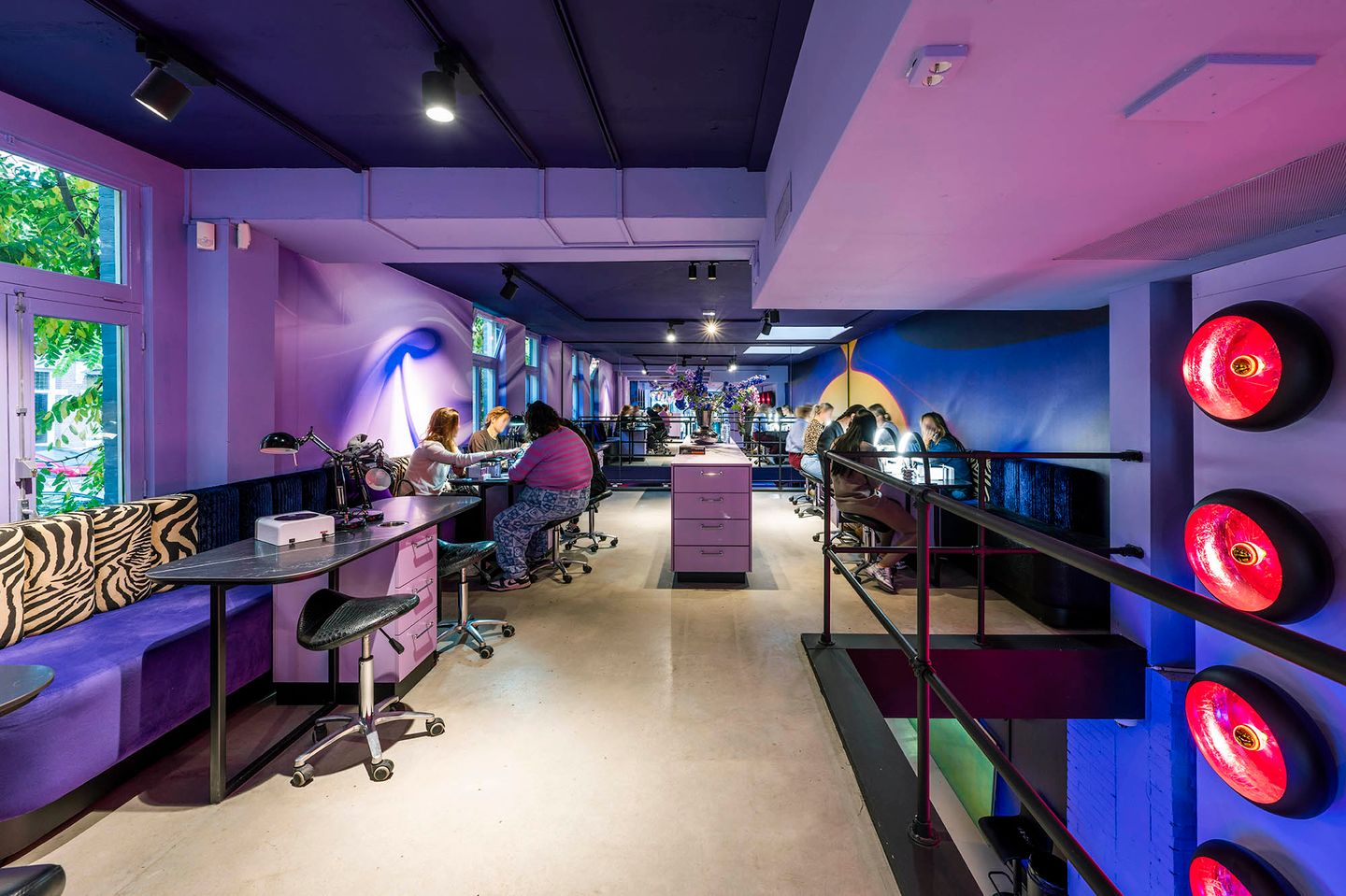 View photo 4 of Cornelis Schuytstraat 16-H