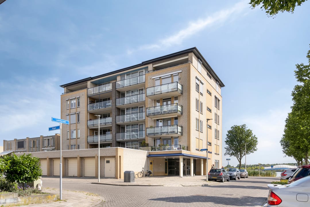 Photo 37 of Lemmeraak 59