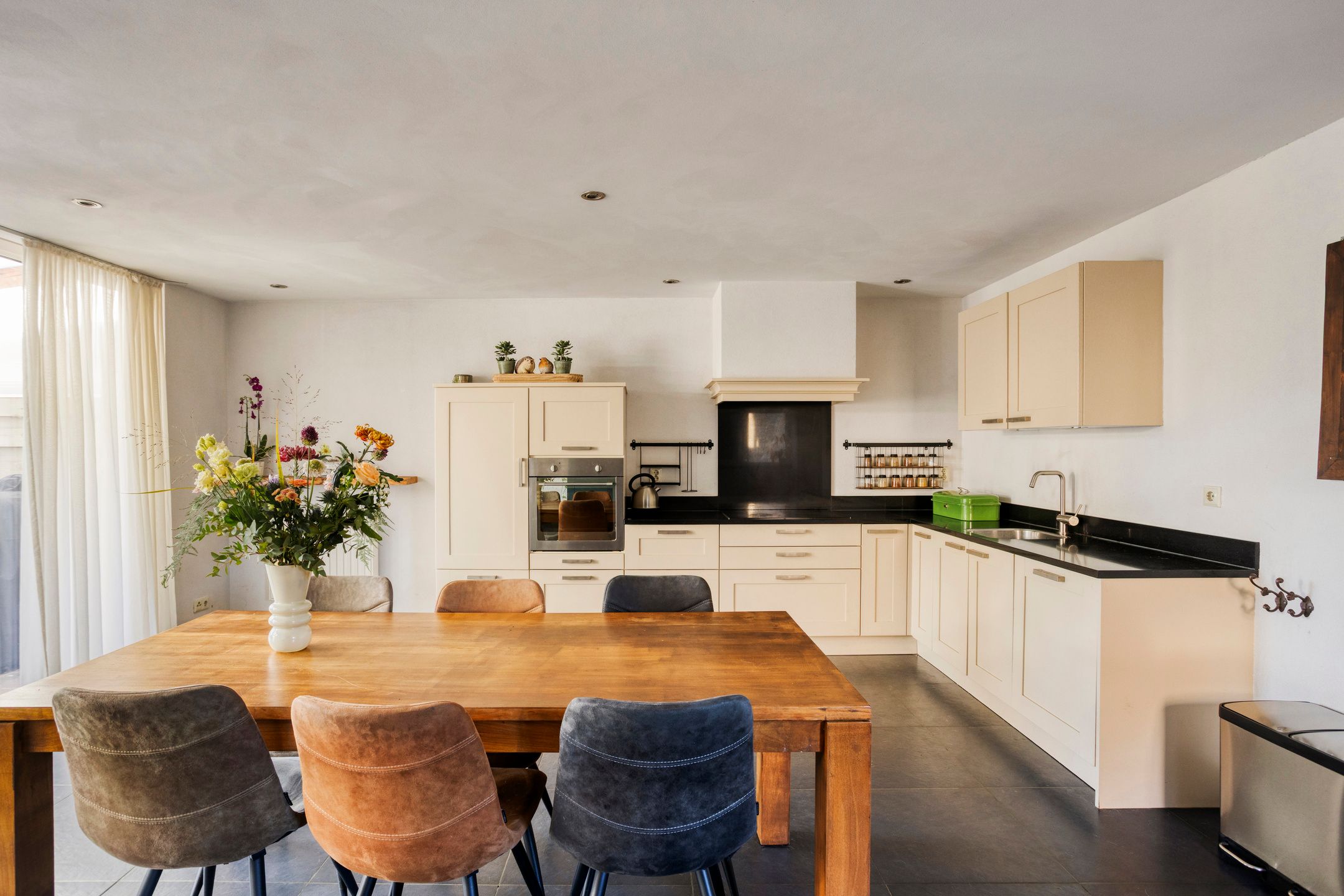 Foto 18 van Castelostraat 5