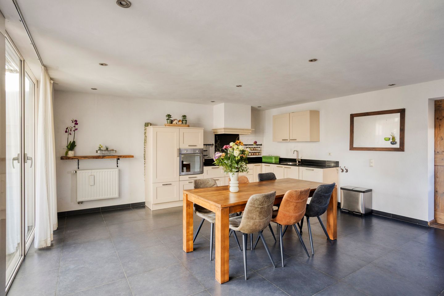 Foto 19 van Castelostraat 5