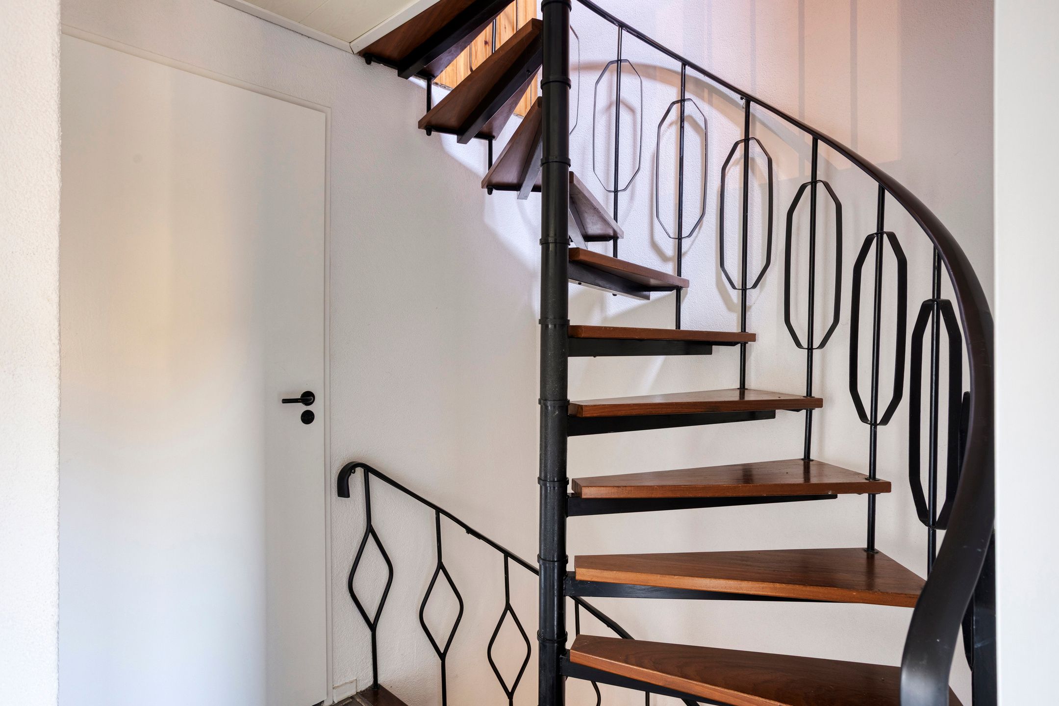 Foto 30 van Castelostraat 5