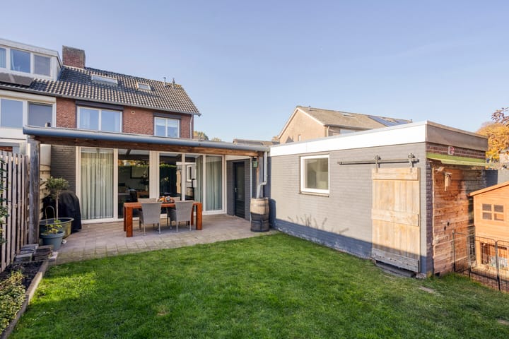 Foto 44 van Castelostraat 5