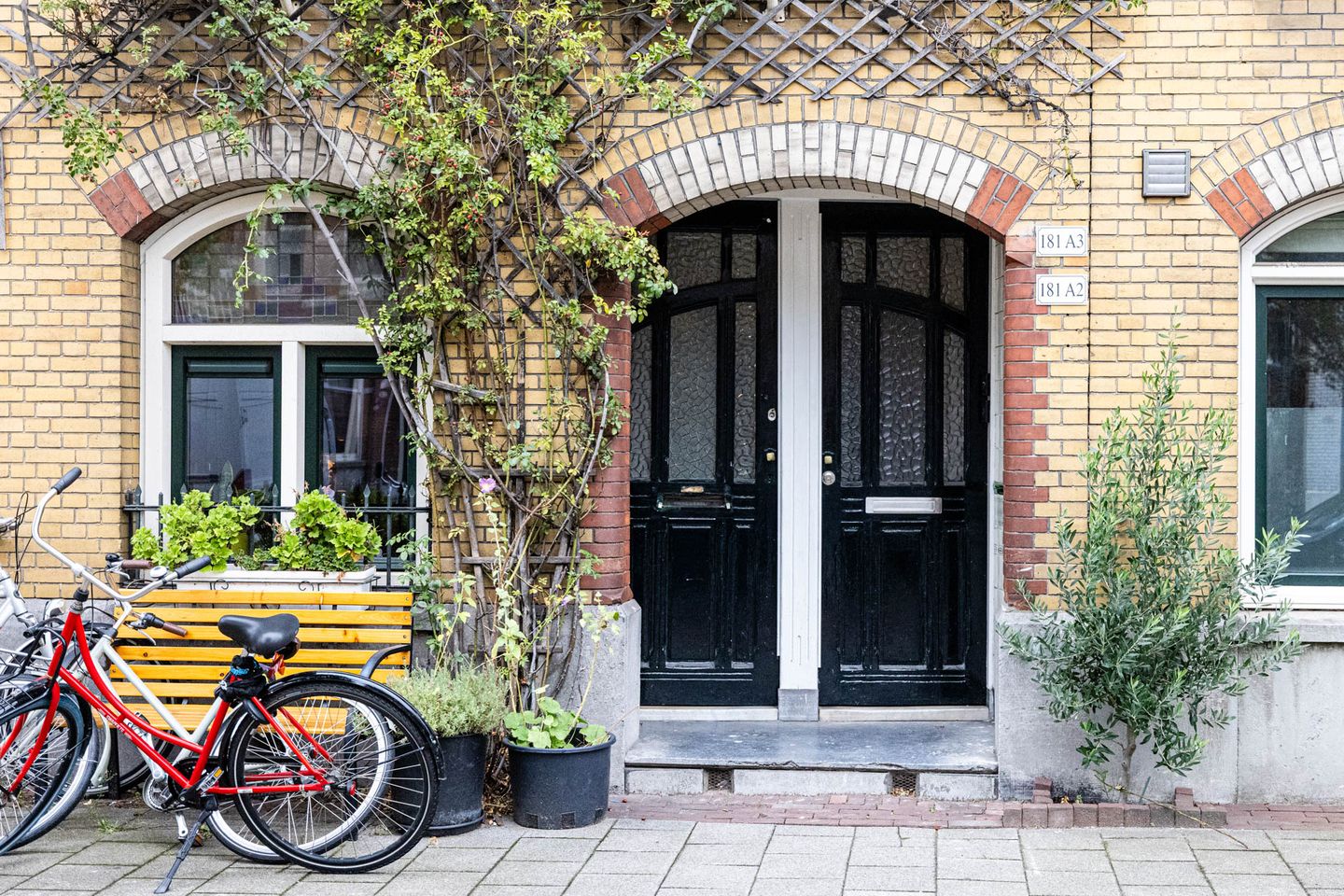 Photo 5 of Oudedijk 181-A02