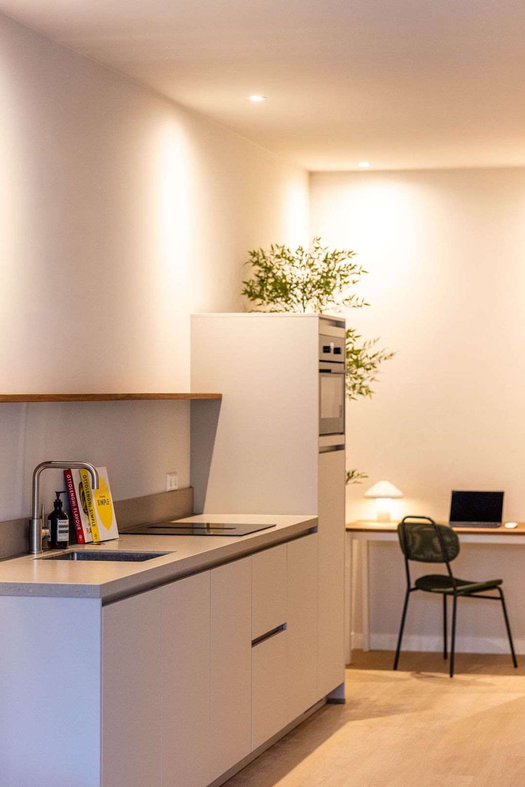 Photo 16 of Oudedijk 181-A02