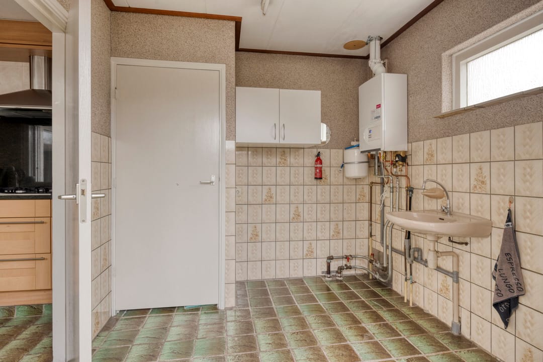 Photo 13 of Leeuwerikstraat 34