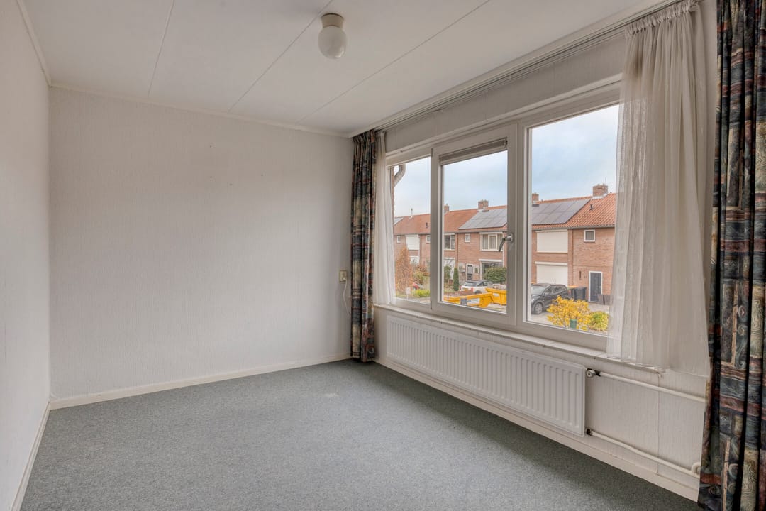 Photo 16 of Leeuwerikstraat 34