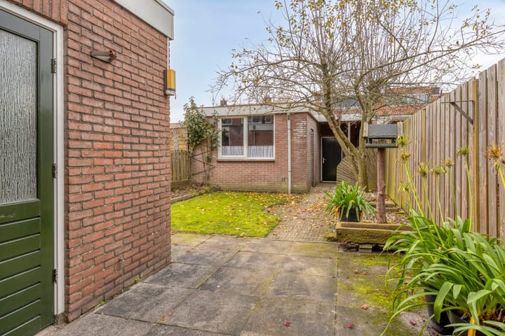 Foto 19 van Leeuwerikstraat 34