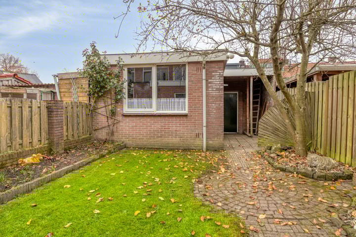 Foto 20 van Leeuwerikstraat 34