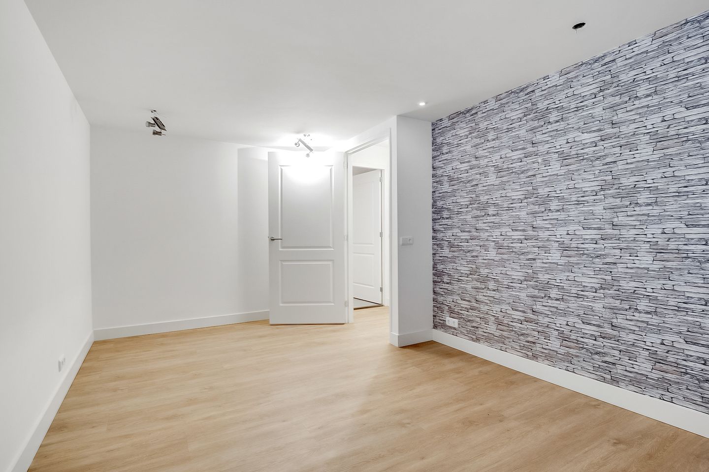 Foto 19 van de Lei 47