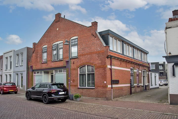 Photo 5 of Hofstraat 16