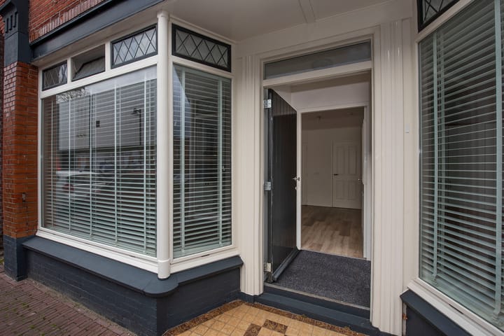 Photo 8 of Hofstraat 16