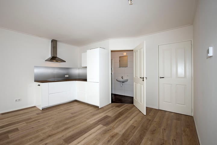 Photo 11 of Hofstraat 16