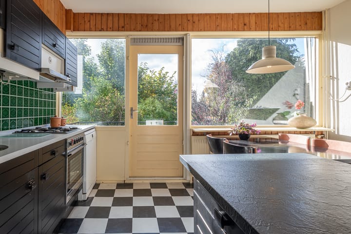 Photo 24 of Multatulilaan 54