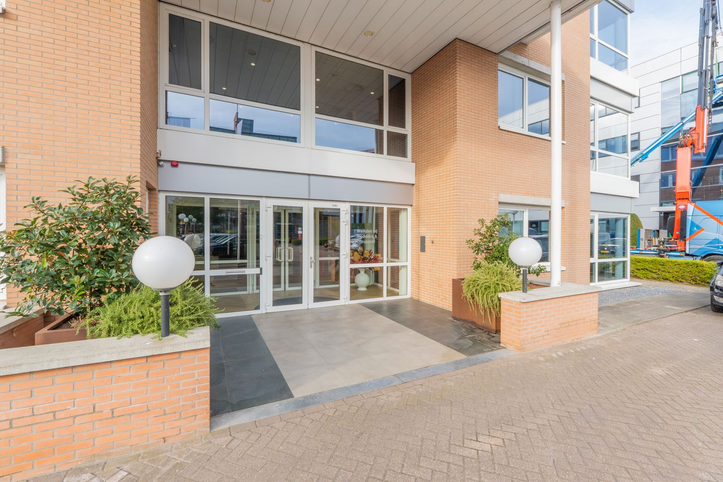 Bekijk foto 5 van Displayweg 4