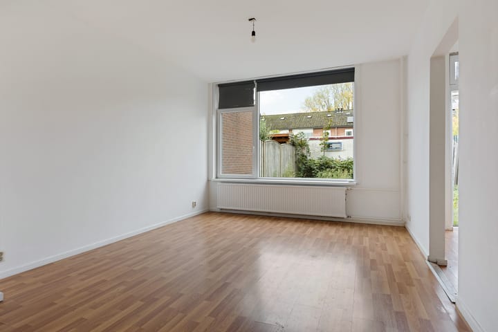 Photo 3 of Weilustlaan 210