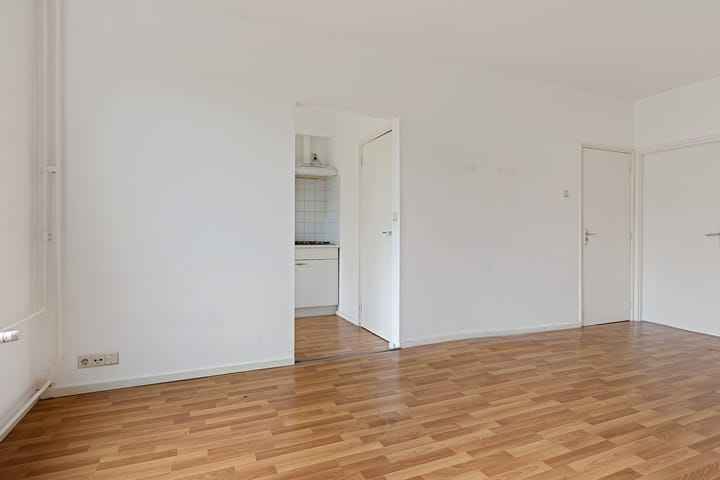 Photo 4 of Weilustlaan 210