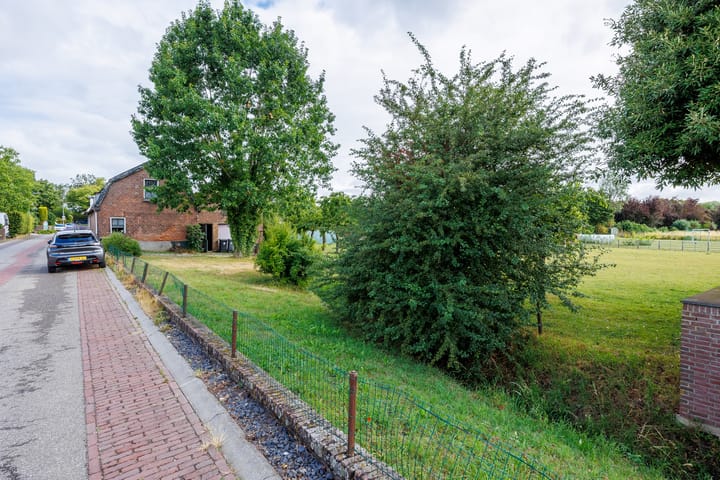 Photo 37 of Oude Maasdijk 7