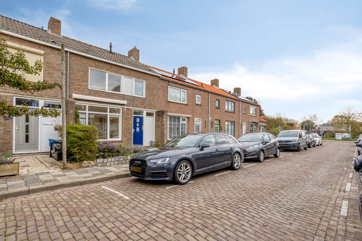 Photo 5 of Kanonweistraat 15