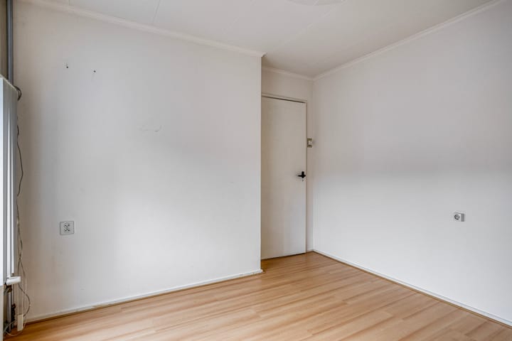 Photo 19 of Kanonweistraat 15