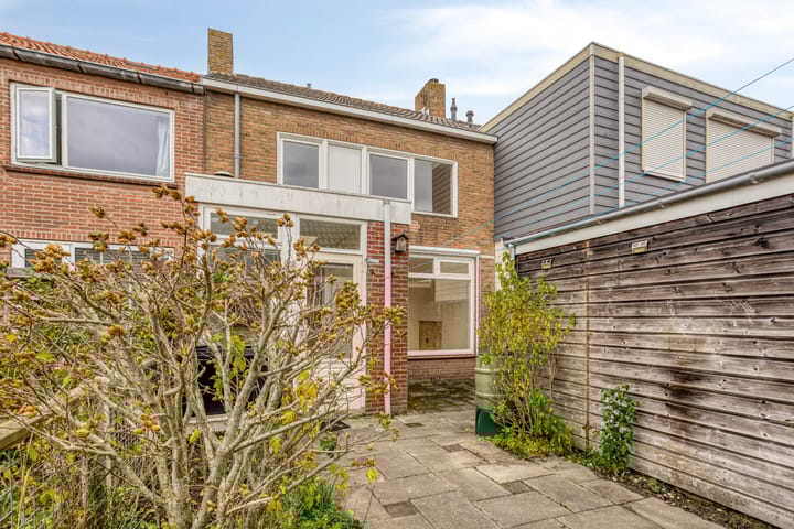 Photo 34 of Kanonweistraat 15