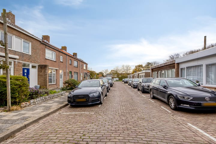 Photo 35 of Kanonweistraat 15