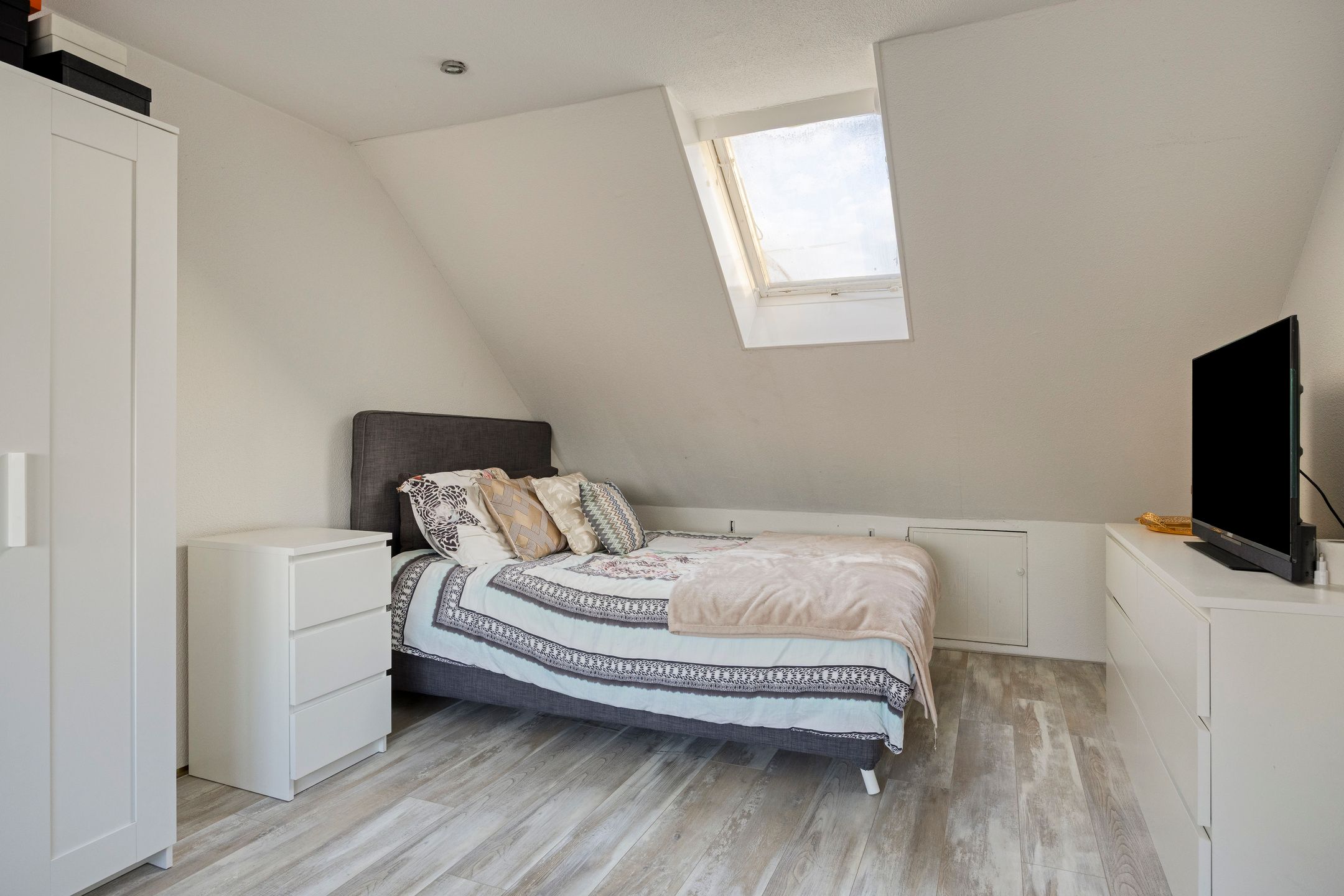 Photo 15 of Tongerenstraat 1