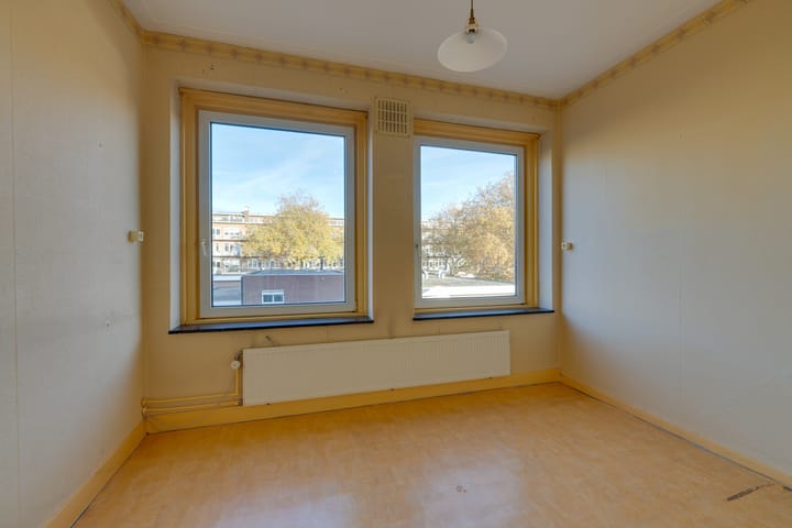 Foto 15 van Buskenblaserstraat 40-2