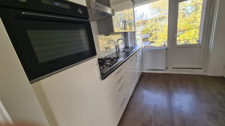 Photo 5 of Maria van Nassaulaan 28