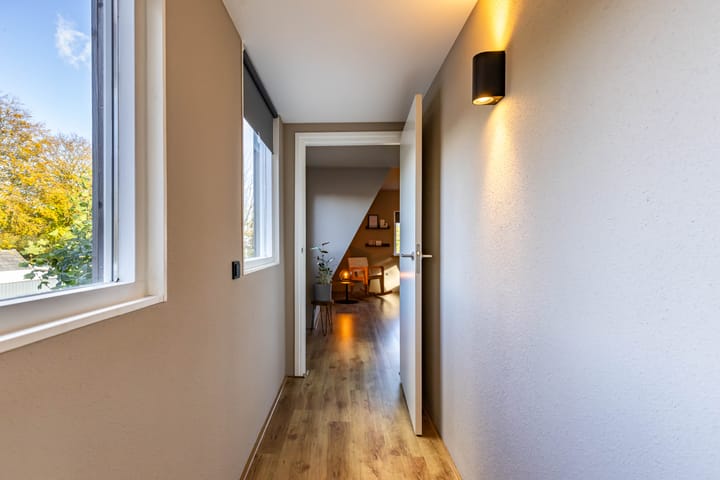 Photo 52 of Westerstraat 4