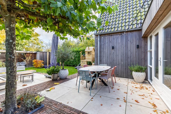 Photo 56 of Westerstraat 4