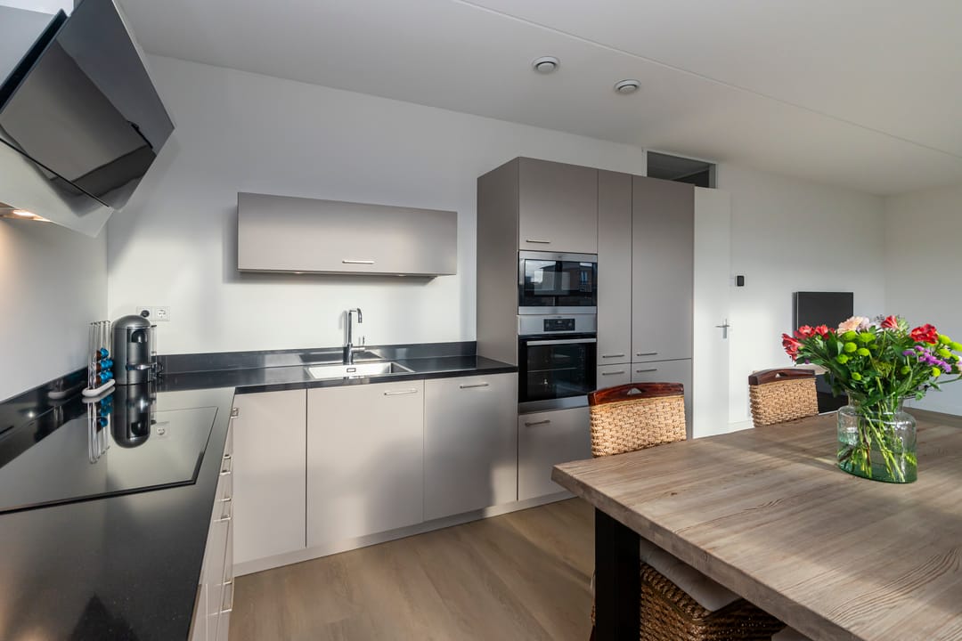 Foto 8 van Middachtenweg 222-A