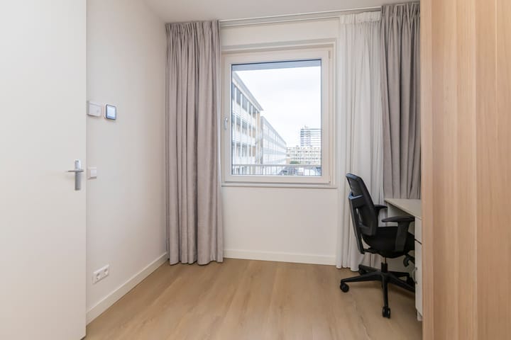 Foto 17 van Middachtenweg 222-A