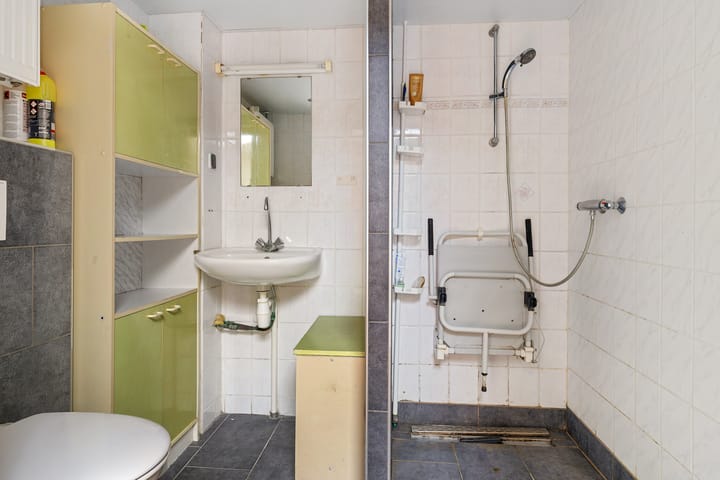 Photo 12 of Rabenhauptstraat 43