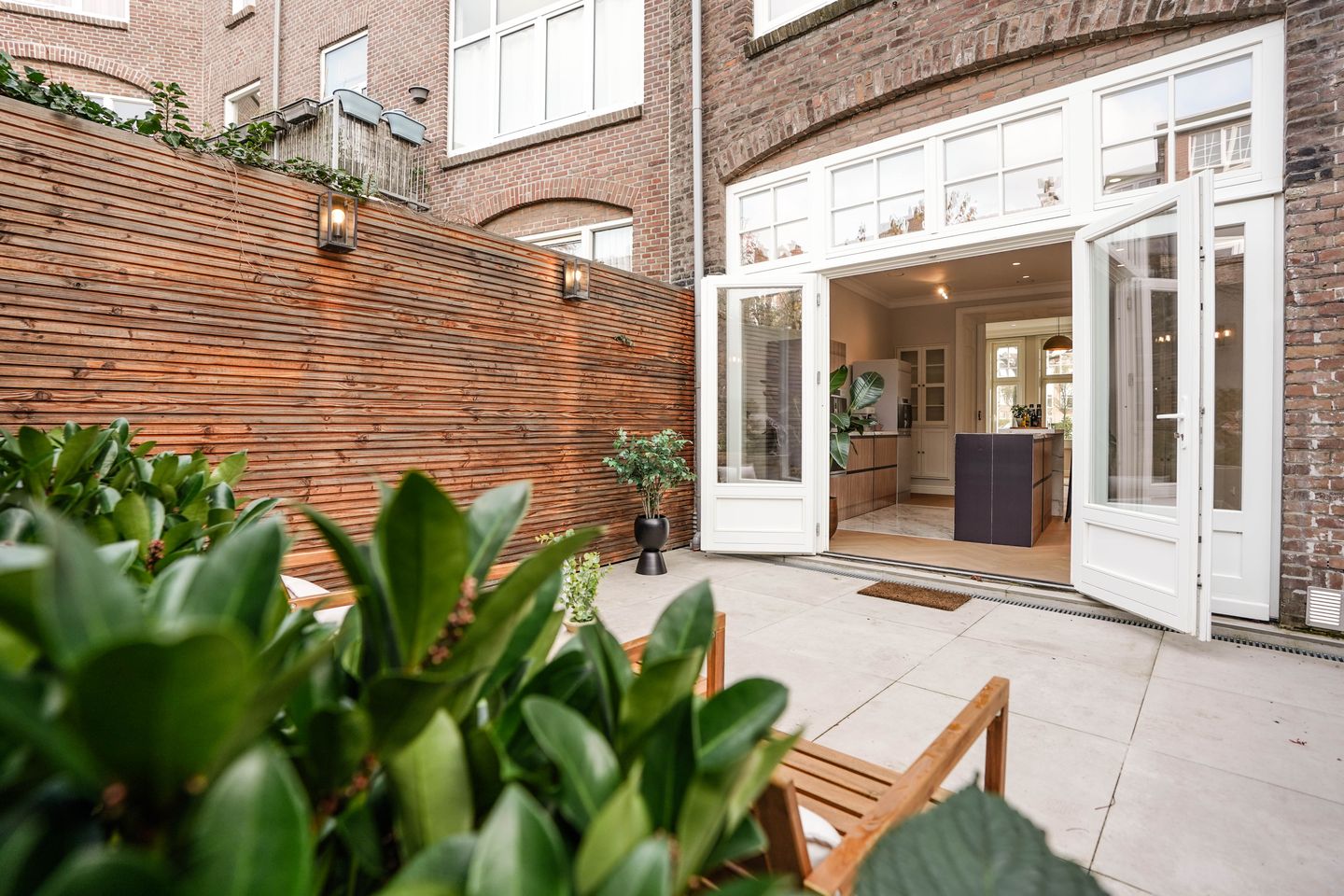 Foto 5 van Van Boetzelaerlaan 310