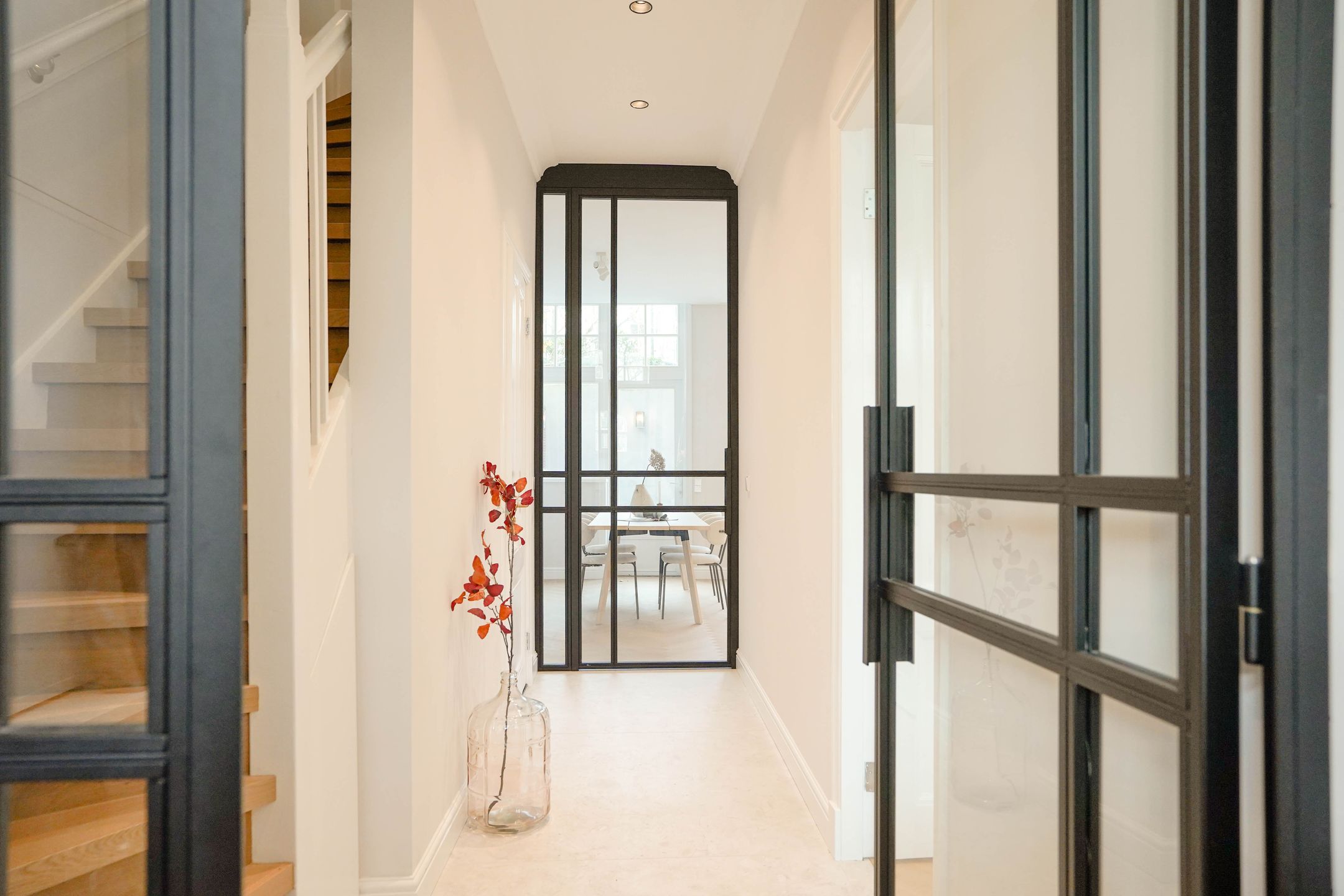 Foto 12 van Van Boetzelaerlaan 310