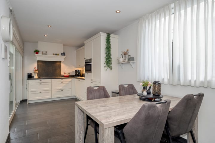 Foto 12 van Margrietstraat 22