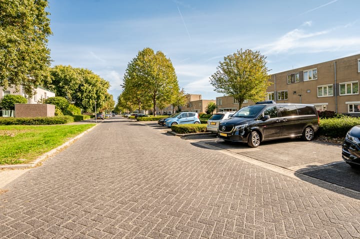 Foto 36 van Buñuellaan 117