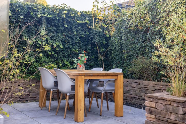 Foto 15 van Van Tuyll van Serooskerkenweg 21