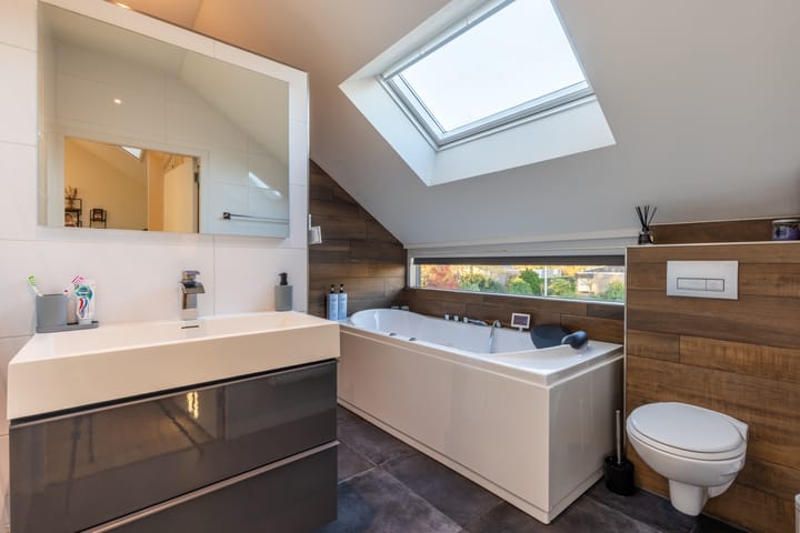 Foto 20 van Van Tuyll van Serooskerkenweg 21