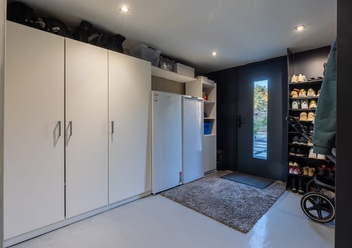 Foto 26 van Van Tuyll van Serooskerkenweg 21