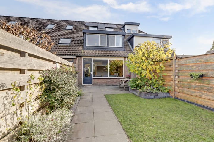 Foto 2 van Hoogaarswerf 3