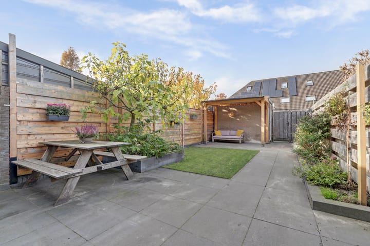 Foto 3 van Hoogaarswerf 3