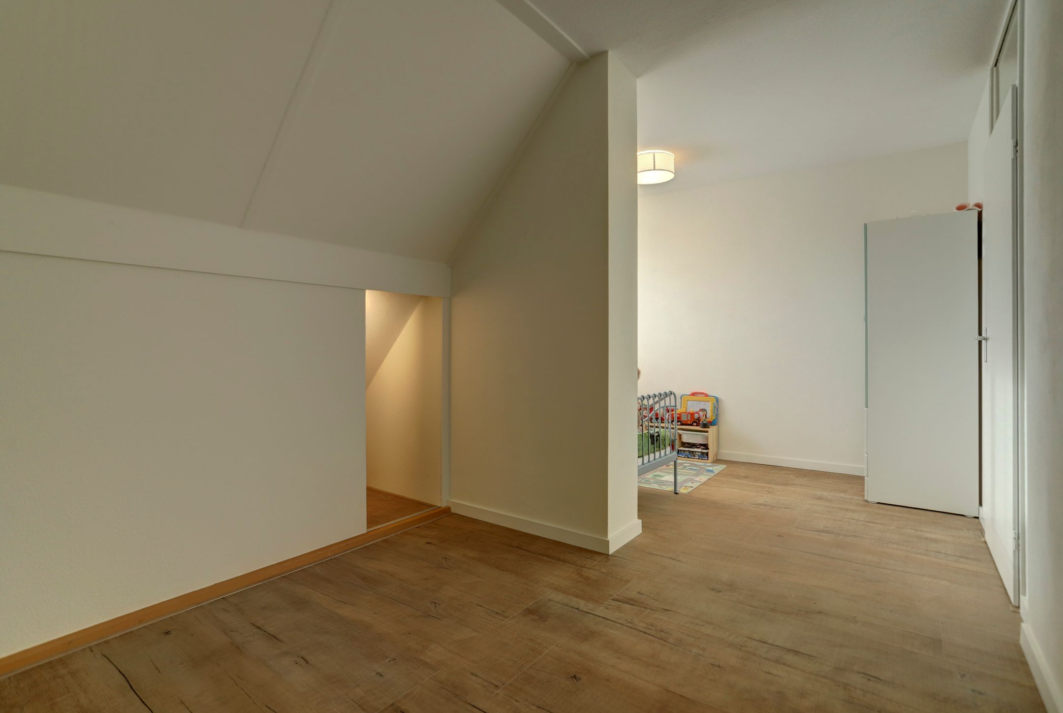 Foto 15 van Doctor Cuypersstraat 38-A