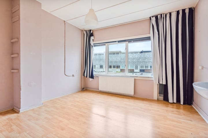 Photo 19 of Nicolaas Ruychaverstraat 46