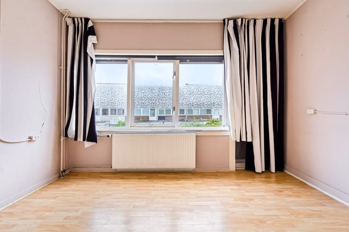 Photo 21 of Nicolaas Ruychaverstraat 46