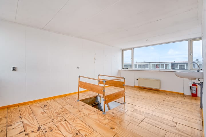 Photo 28 of Nicolaas Ruychaverstraat 46