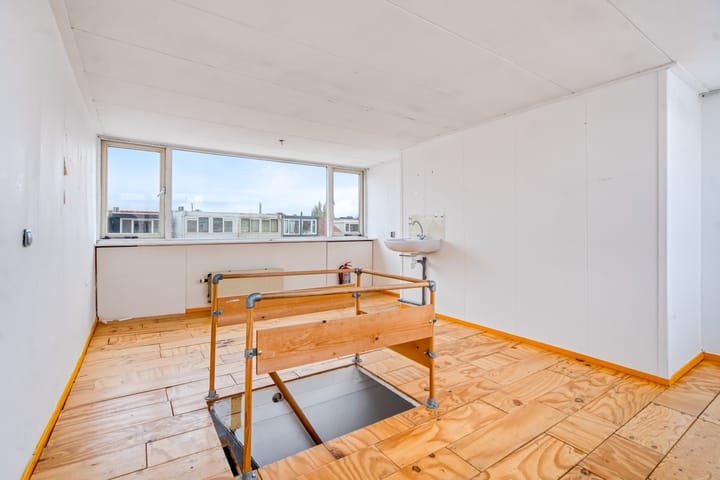 Photo 29 of Nicolaas Ruychaverstraat 46