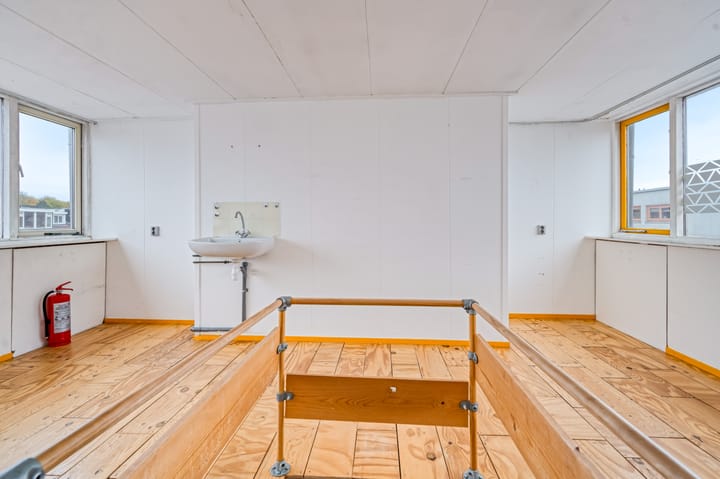 Photo 30 of Nicolaas Ruychaverstraat 46