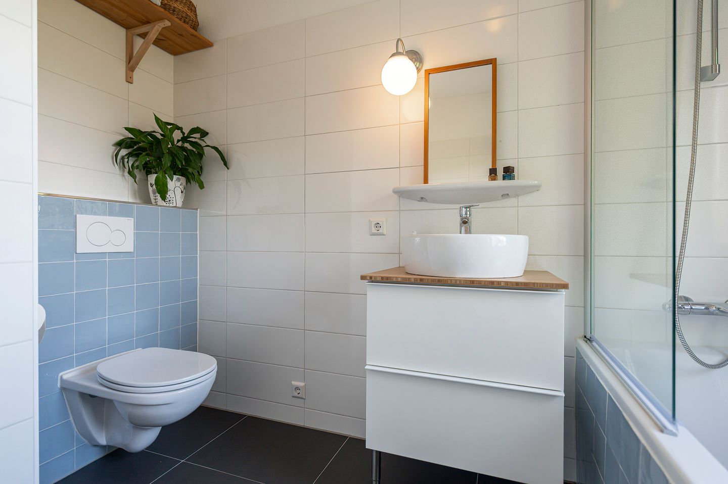 Photo 25 of Ed Hoornikhof 12