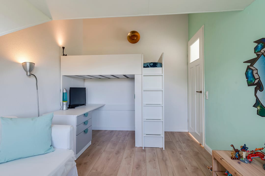 Photo 37 of Ed Hoornikhof 12